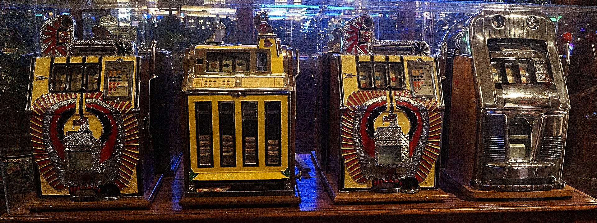 Casino Bonus Wagering Requirements Explained: What 'Play-Through' Really Costs You