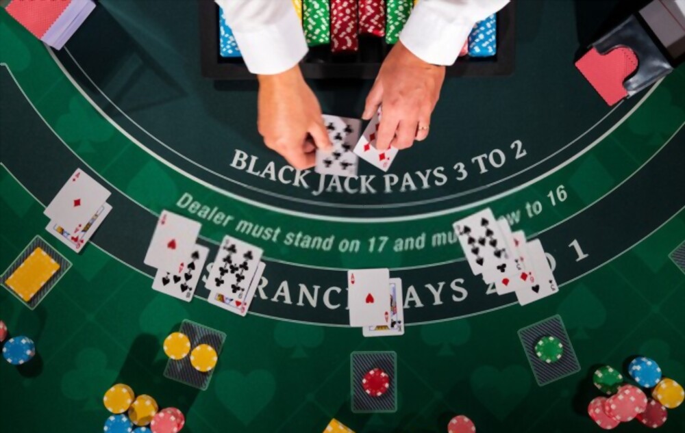 blackjack hit or stand